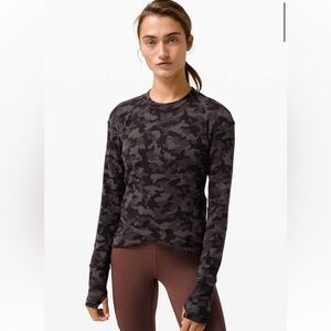 Lululemon Close to Crossing Long Sleeve